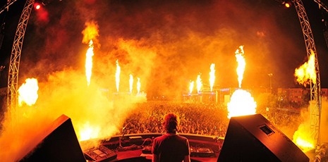 flames_stadiumgun