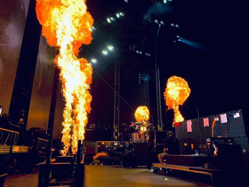 Nate_SideStage